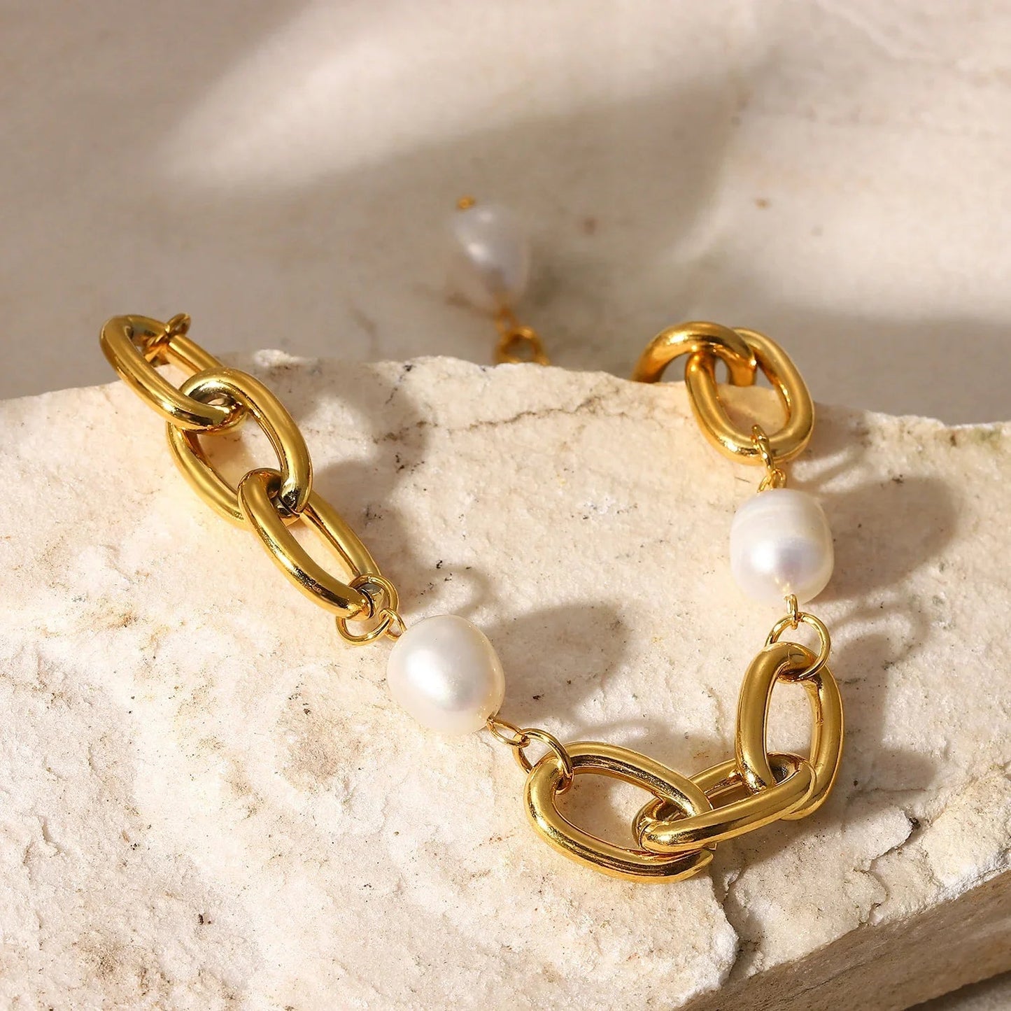 [Echo Fine]Ysabel Chunky Freshwater Pearl Bracelet