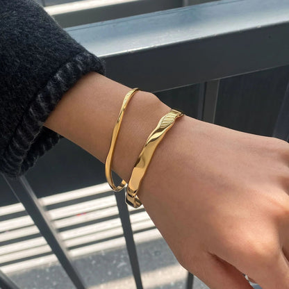 [Echo Fine]Haisley Gold Bangle