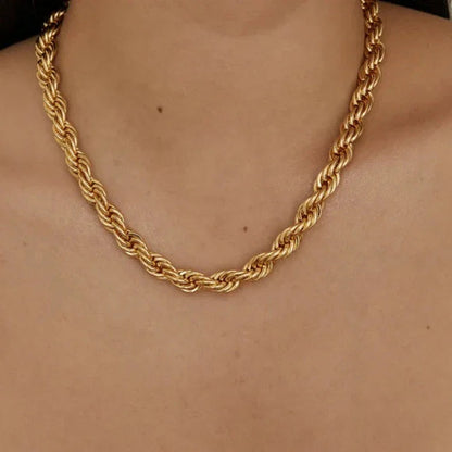[Echo Fine]Mila Golden Twist Necklace