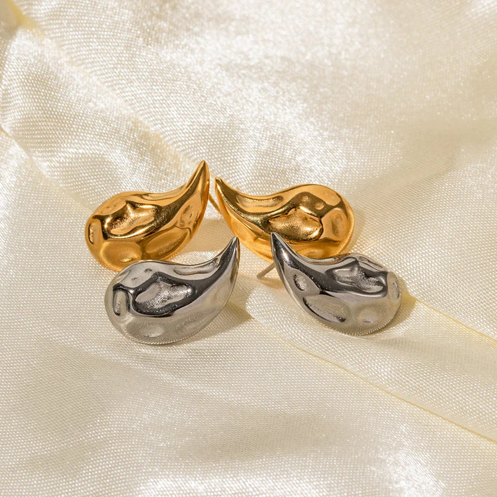 [Echo Fine]Raven Vintage Teardrop Earrings