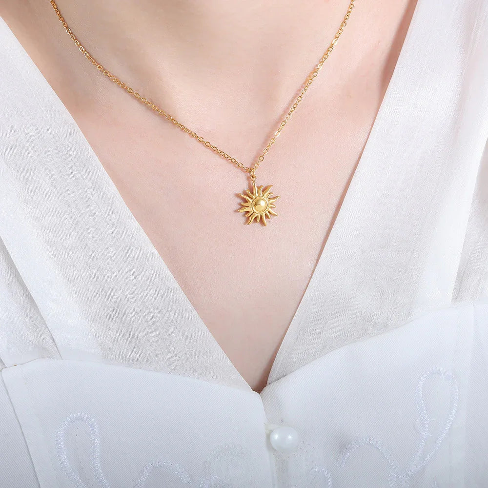 [Echo Fine]Eliora Gold Sun Necklace