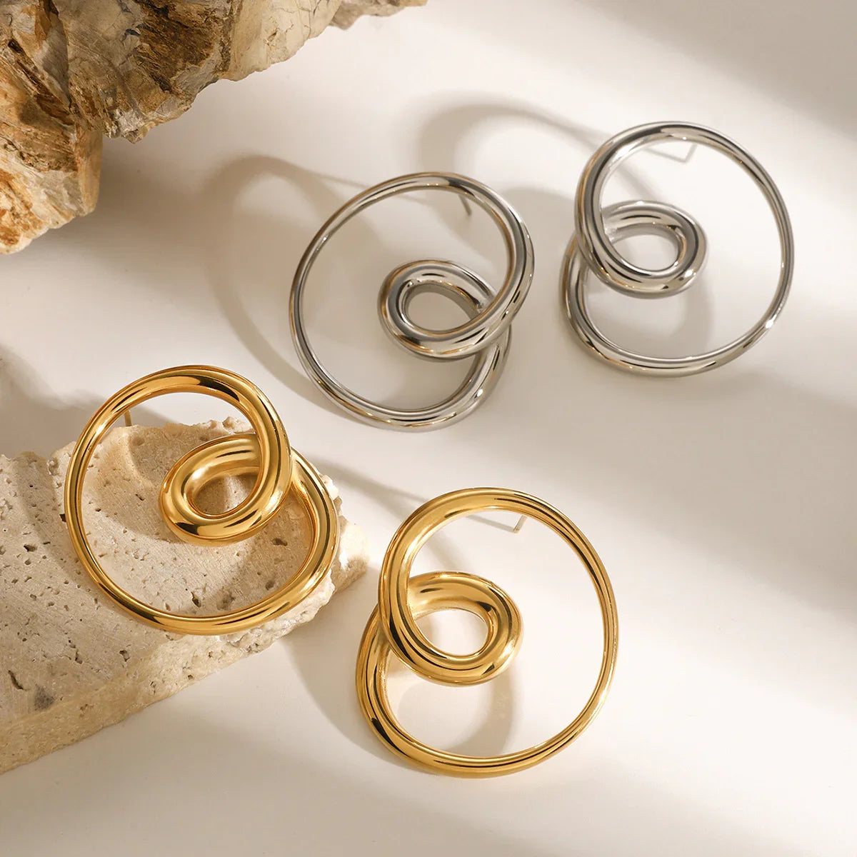 [Echo Fine]Angelique Golden Twist Earrings