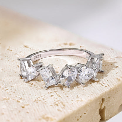 [ECHO ]Delicate Multi Cut Ring