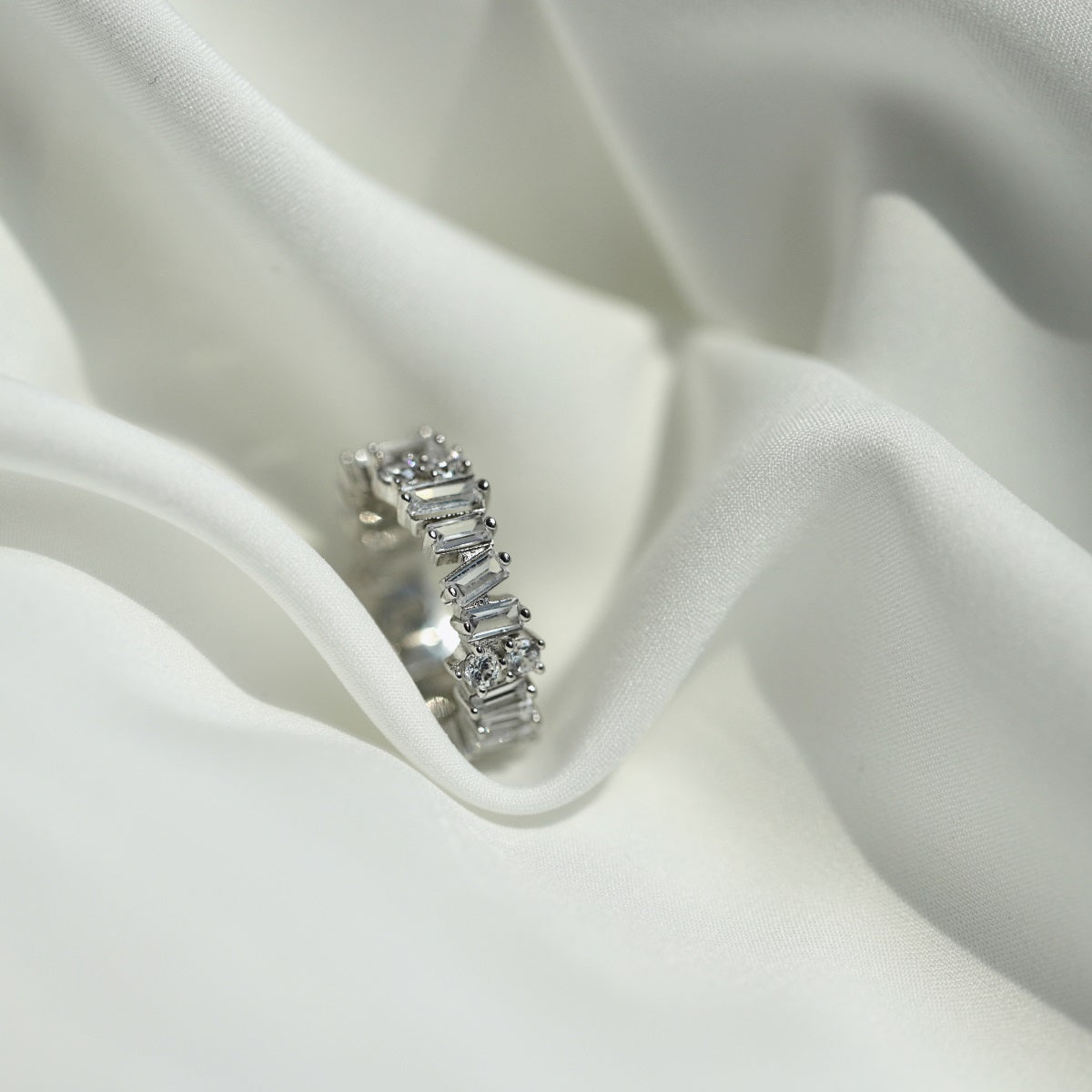 [ECHO ]Delicate Multi Shape Tennis Ring