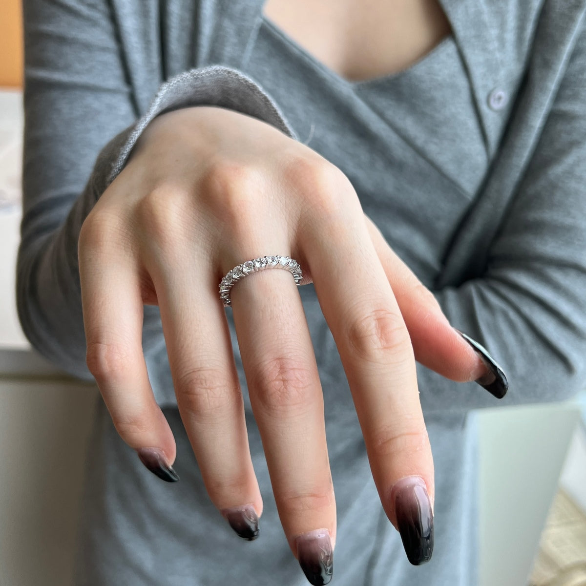 [ECHO ]Sparkling Round Cut Tennis Ring