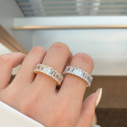 [ECHO ]0.75 Carat Elegant Emerald Cut Tennis Ring