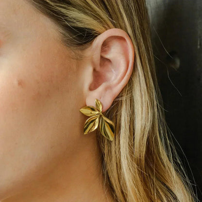 [Echo Fine]Velle Gold Petal Earrings