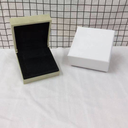 [ECHO] VA CLOVER BOX GIFT BAG