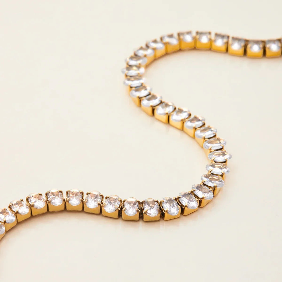 [Echo Fine]Avaria Oval Cut Tennis Bracelet
