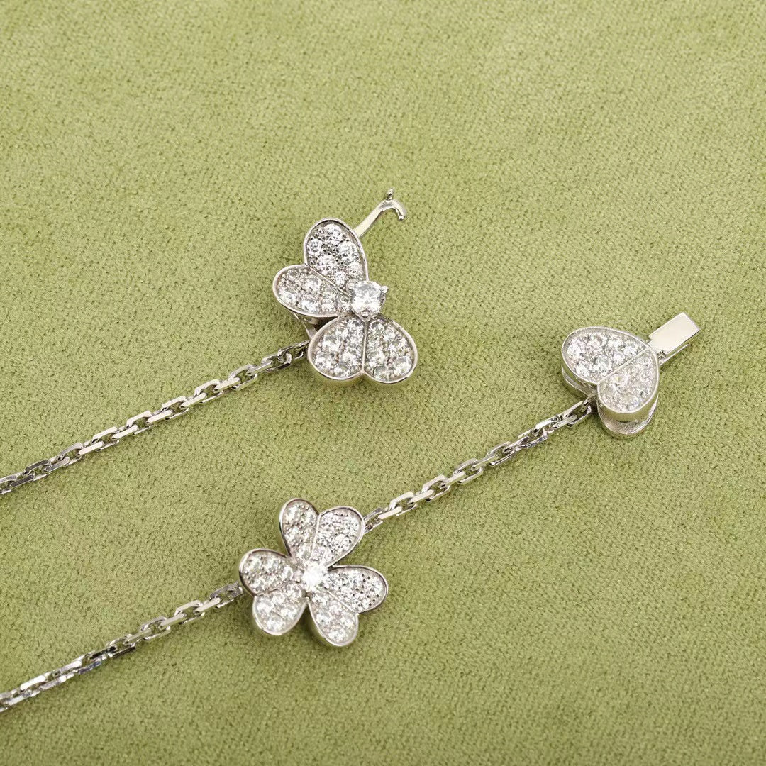 [ECHO ]FRIVOLE SILVER 9 FLOWERS NECKLACE
