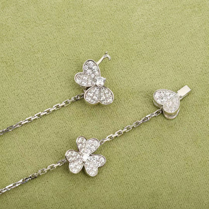 [ECHO ]FRIVOLE SILVER 9 FLOWERS NECKLACE