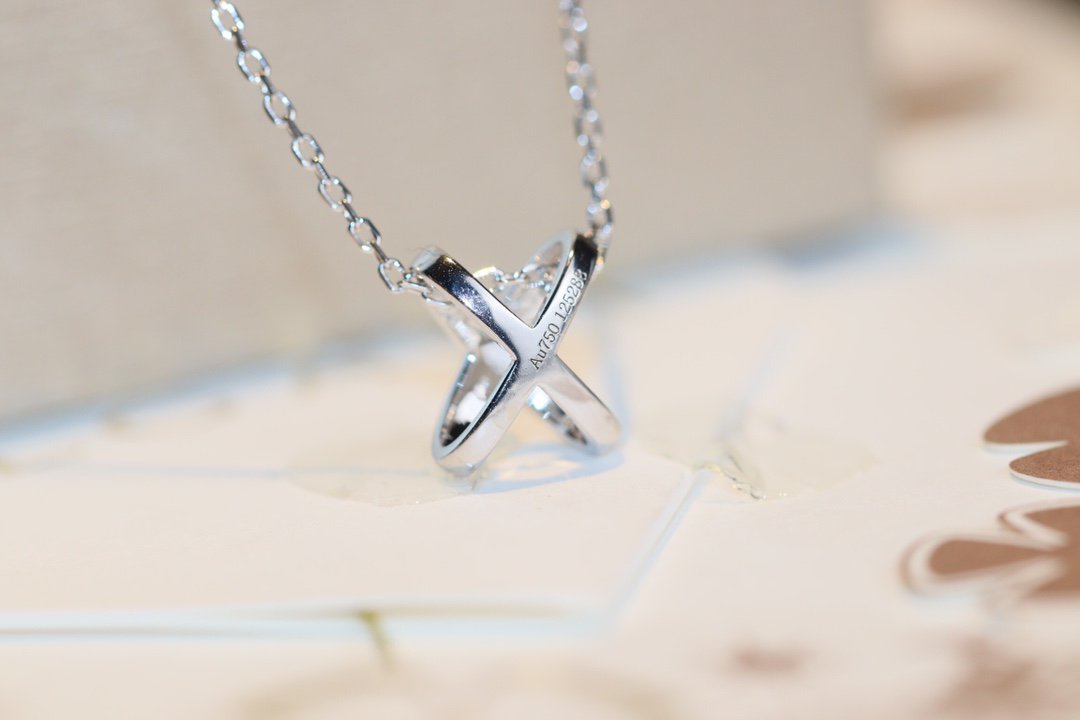 [ECHO ]JEUX DE DIAMOND NECKLACE