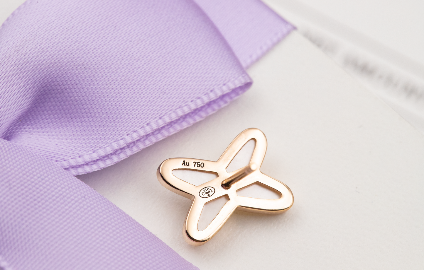 [ECHO ]JEUX DE WHITE MOP ROSE GOLD DIAMOND EARRINGS