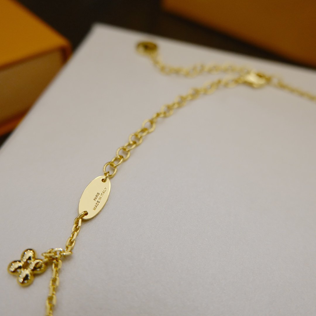 [ECHO ]BLOOMING SUPPLE NECKLACE BRASS