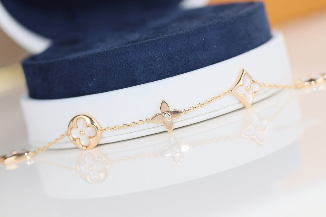 [ECHO ]LEAF CLOVER BRACELET
