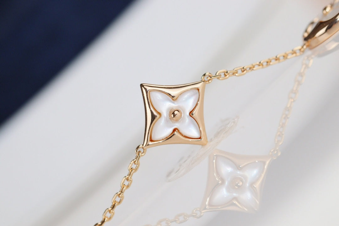[ECHO ]LEAF CLOVER BRACELET