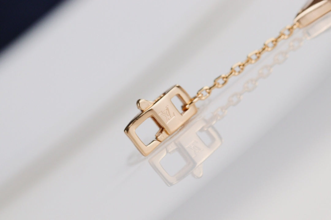 [ECHO ]LEAF CLOVER BRACELET