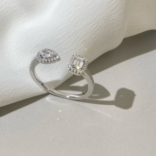 [ECHO]MY TWIN TOI & MOI SILVER DIAMOND RING