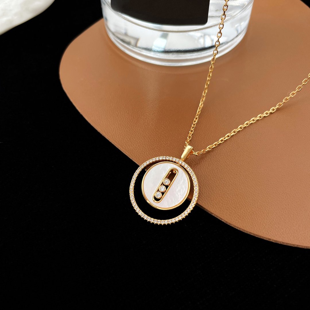 [ECHO]LUCKY MOVE MM NACRE BLANCHE DIAMOND NECKLACE