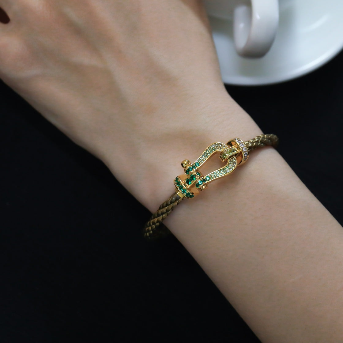 [ECHO ]FORCE 10 GOLD GREEN DIAMOND PAVED
