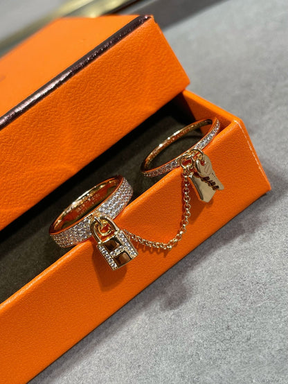 [ECHO ]HM KELLY CLOCHETTE DOUBLE RING IN  WITH DIAMONDS