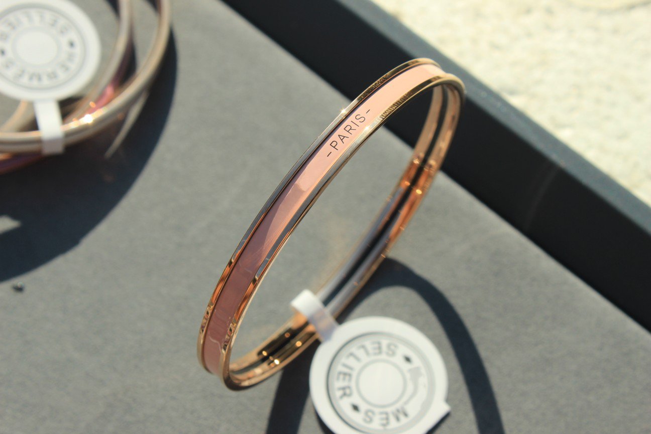[ECHO ]HM UNI BANGLE BAG