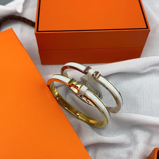 [ECHO ]CLASSIC HM CLIC WHITE 8MM ENAMEL BRACELET