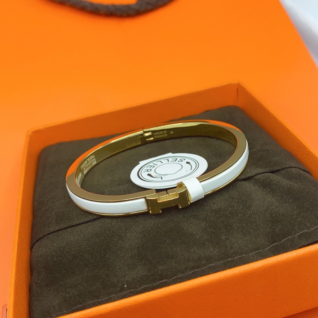 [ECHO ]CLASSIC HM CLIC WHITE 8MM ENAMEL BRACELET