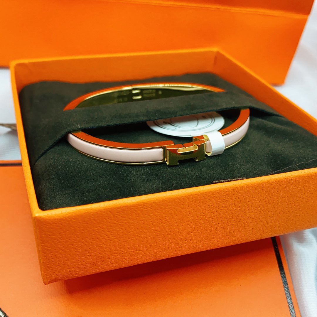 [ECHO ]CLASSIC HM CLIC  PINK 8MM ENAMEL BRACELET