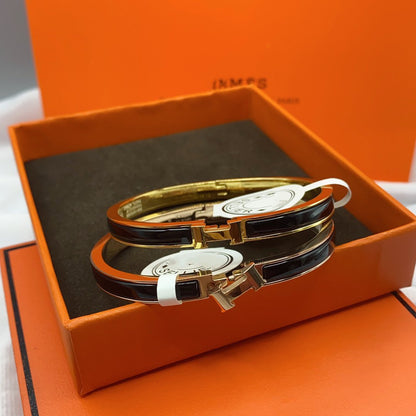 [ECHO ]CLASSIC HM CLIC BLACK 8MM ENAMEL BRACELET