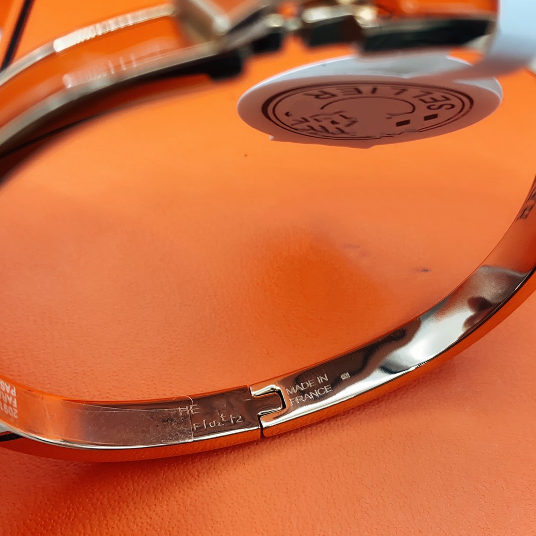 [ECHO ]CLASSIC HM CLIC RED 8MM ENAMEL BRACELET