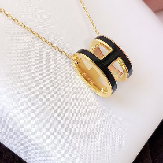 [ECHO ]HM CLIC BLACK ENAMEL GOLD NECKLACE