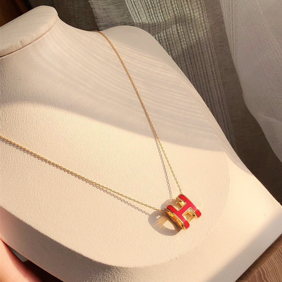 [ECHO ]HM CLIC RED ENAMEL GOLD NECKLACE