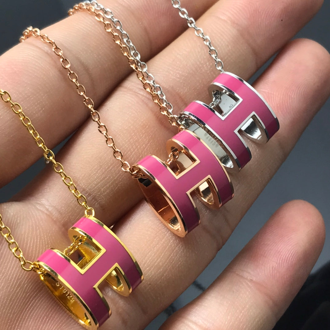 [ECHO ]H NECKLACE PINK