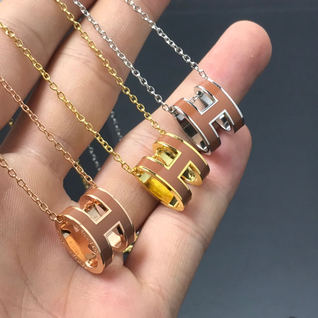 [ECHO ]H NECKLACE BROWN