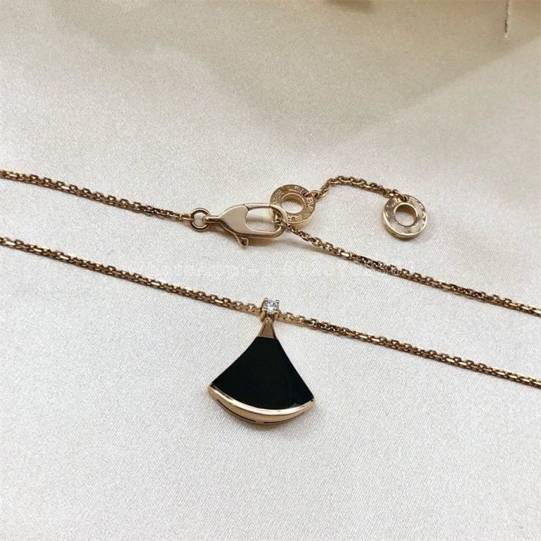 [ECHO ]DREAM NECKLACE ONYX 1 DIAMOND