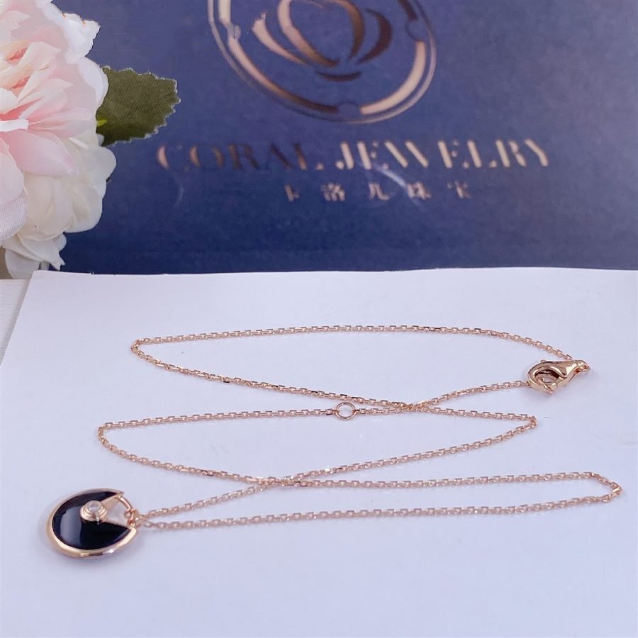 [ECHO ]AMULETTE ROSE GOLD ONYX NECKLACE