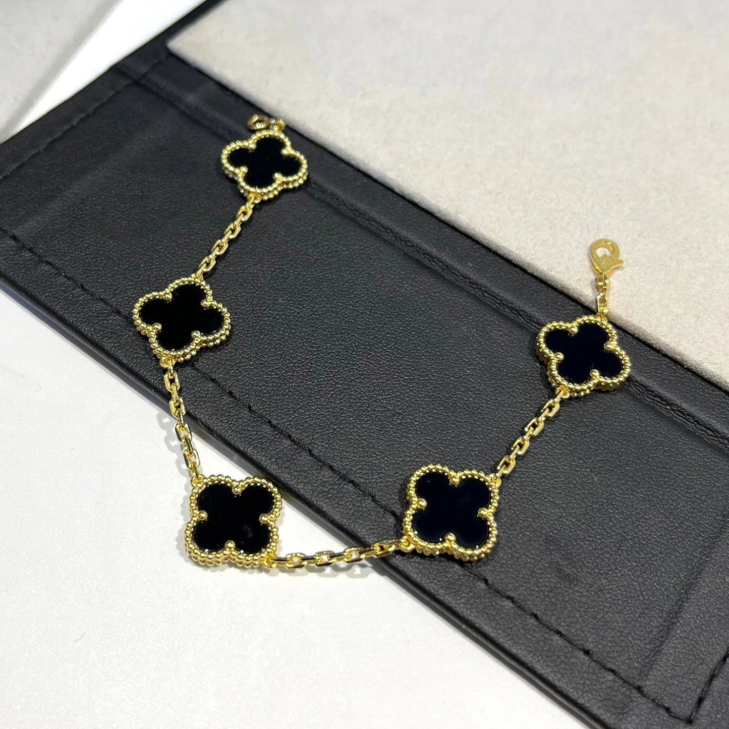 [ECHO ]CLOVER  5 MOTIFS BLACK ONYX BRACELET