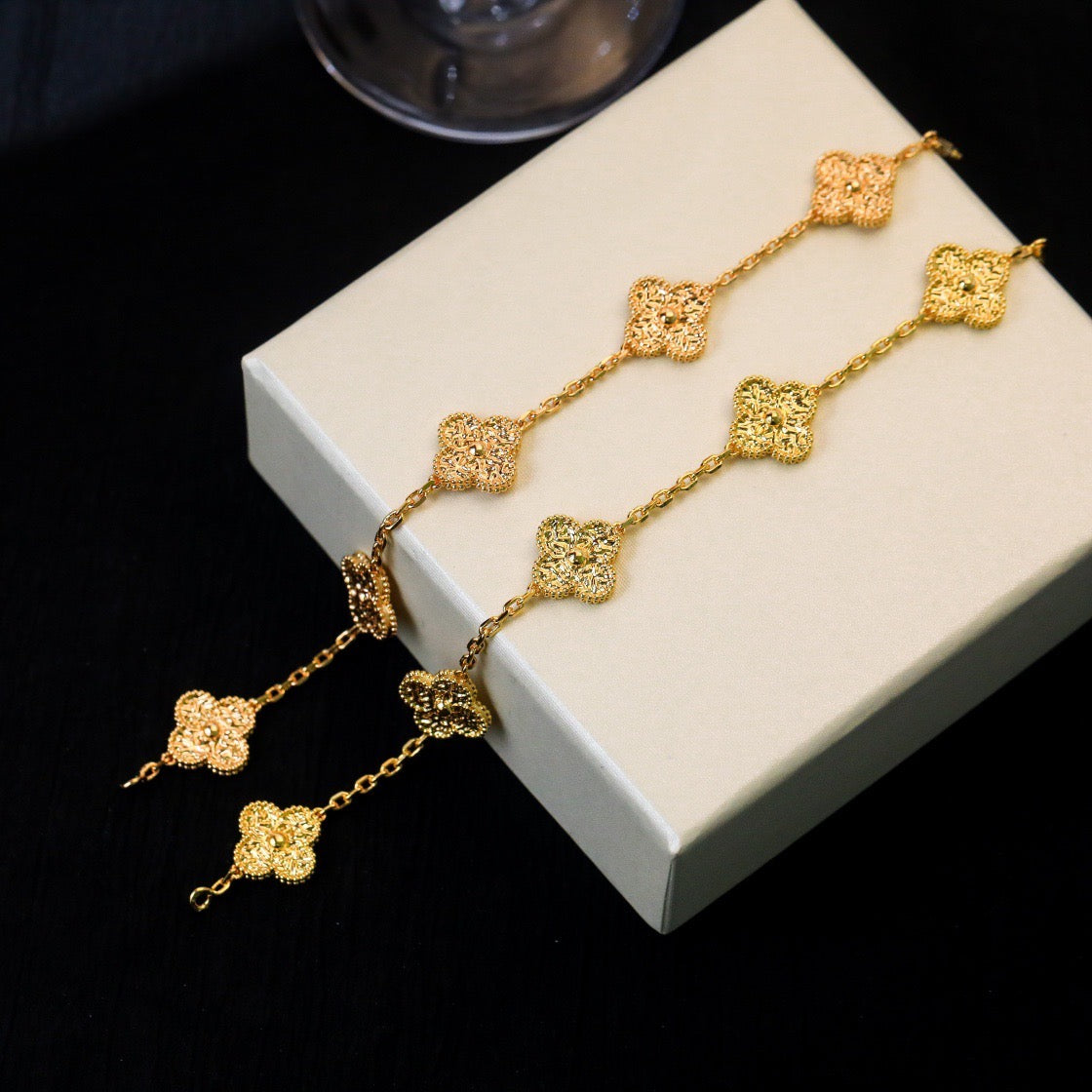 [ECHO ]CLOVER 5 MOTIFS BRONZING BRACELET