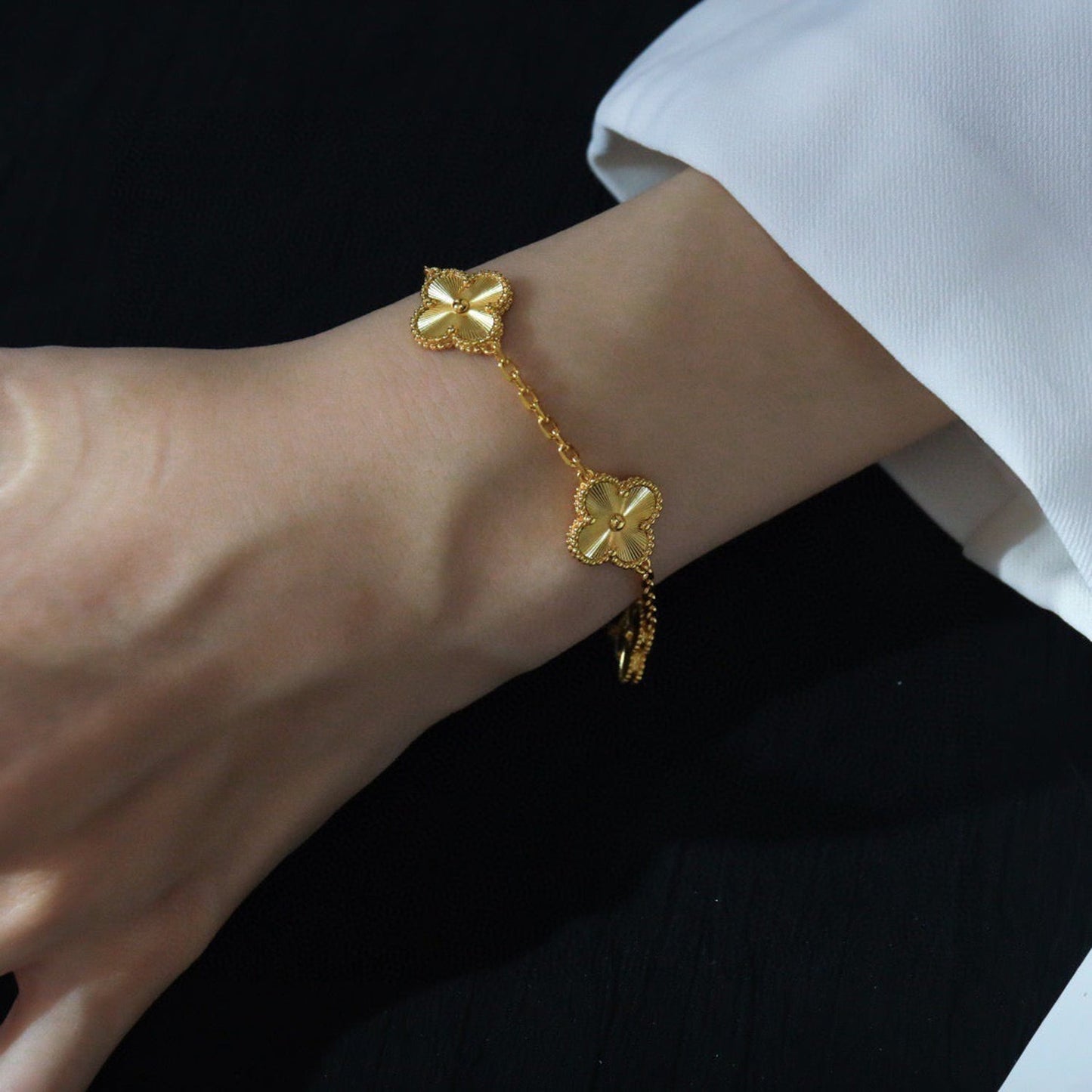 [ECHO ]CLOVER 5 FLOWERS LASER BRACELET