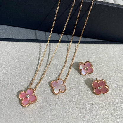 [ECHO ]CLOVER 15MM DIAMOND PINK MOP NECKLACE
