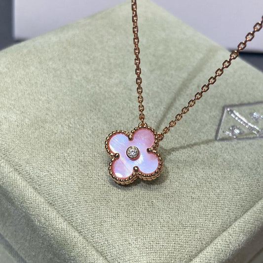 [ECHO ]CLOVER 15MM DIAMOND PINK MOP NECKLACE