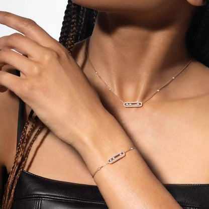 [ECHO]Baby Move Necklace