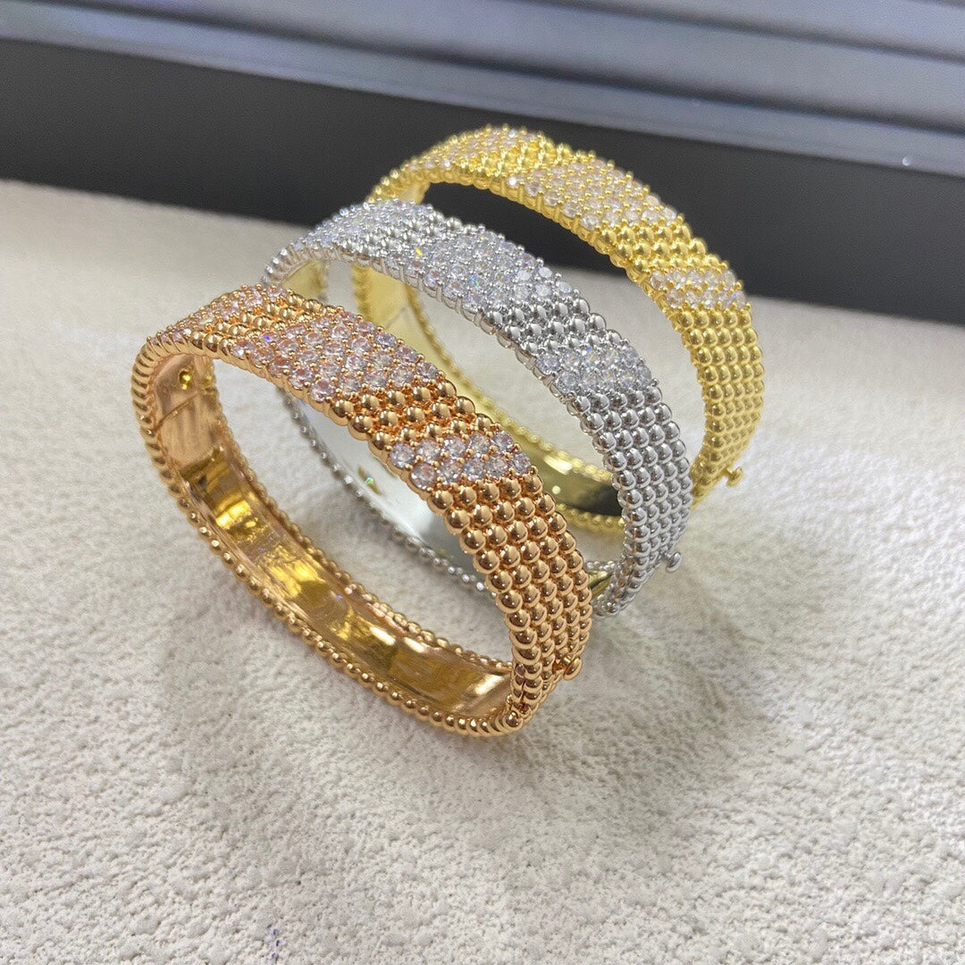 [ECHO]  FIVE-ROW DIAMOND BRACELET