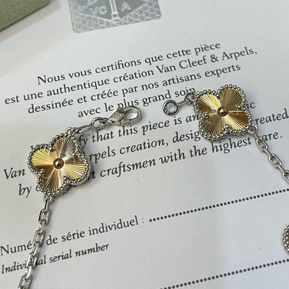 [ECHO ]CLOVER  5 MOTIFS  CHRISTMAS LIMITED EDITION BRACELET
