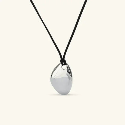 [Echo Fine]Vionna Gold Pebble Pendant
