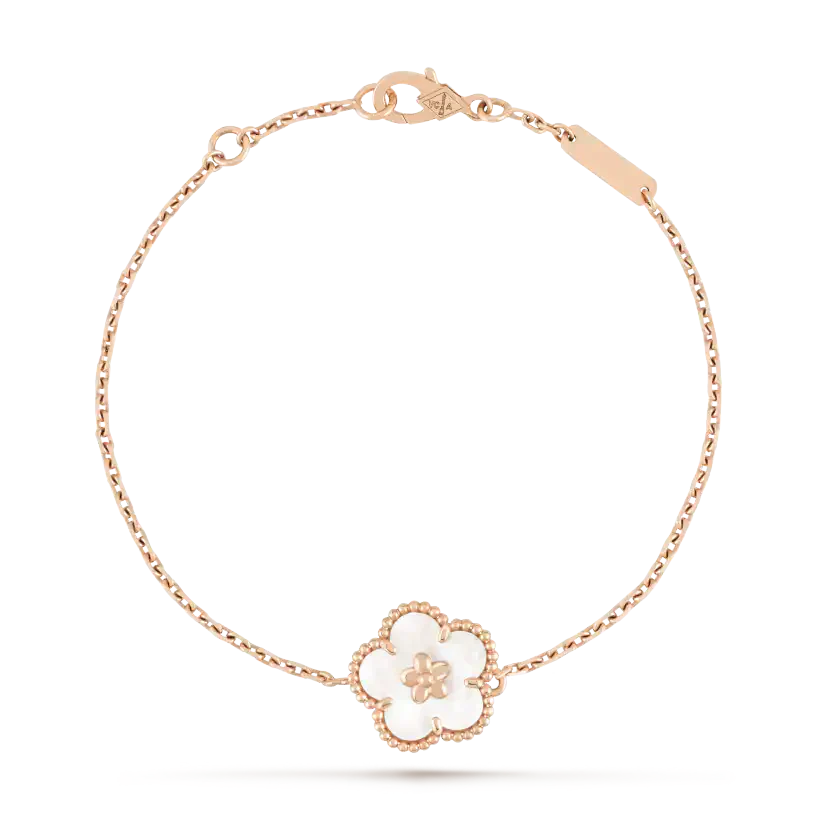 [ECHO ]LUCKY WHITE MOP PLUM BLOSSOM  BRACELET