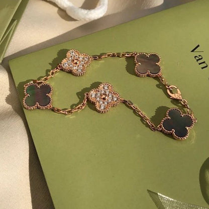 [ECHO ]CLOVER 5 MOTIF GRAY MOP DIAMOND BRACELET