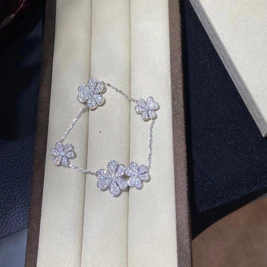 [ECHO ]FRIVOLE SILVER 5 FLOWERS BRACELET