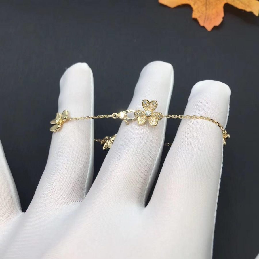 [ECHO ]FRIVOLE GOLD 5 FLOWERS BRACELET